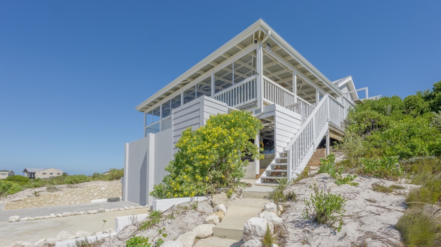 2 Bedroom Property for Sale in Suiderstrand Western Cape